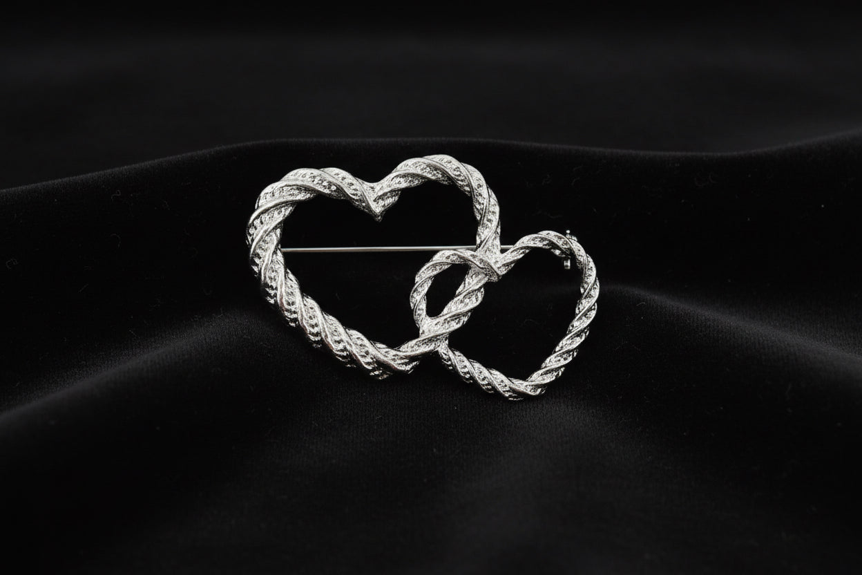 VINTAGE DOUBLE HEART BROOCH