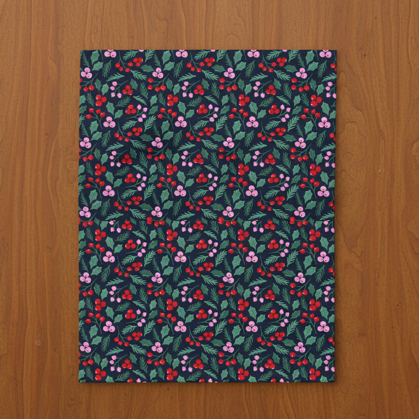 Festive Holly & Berries Fleece Blanket