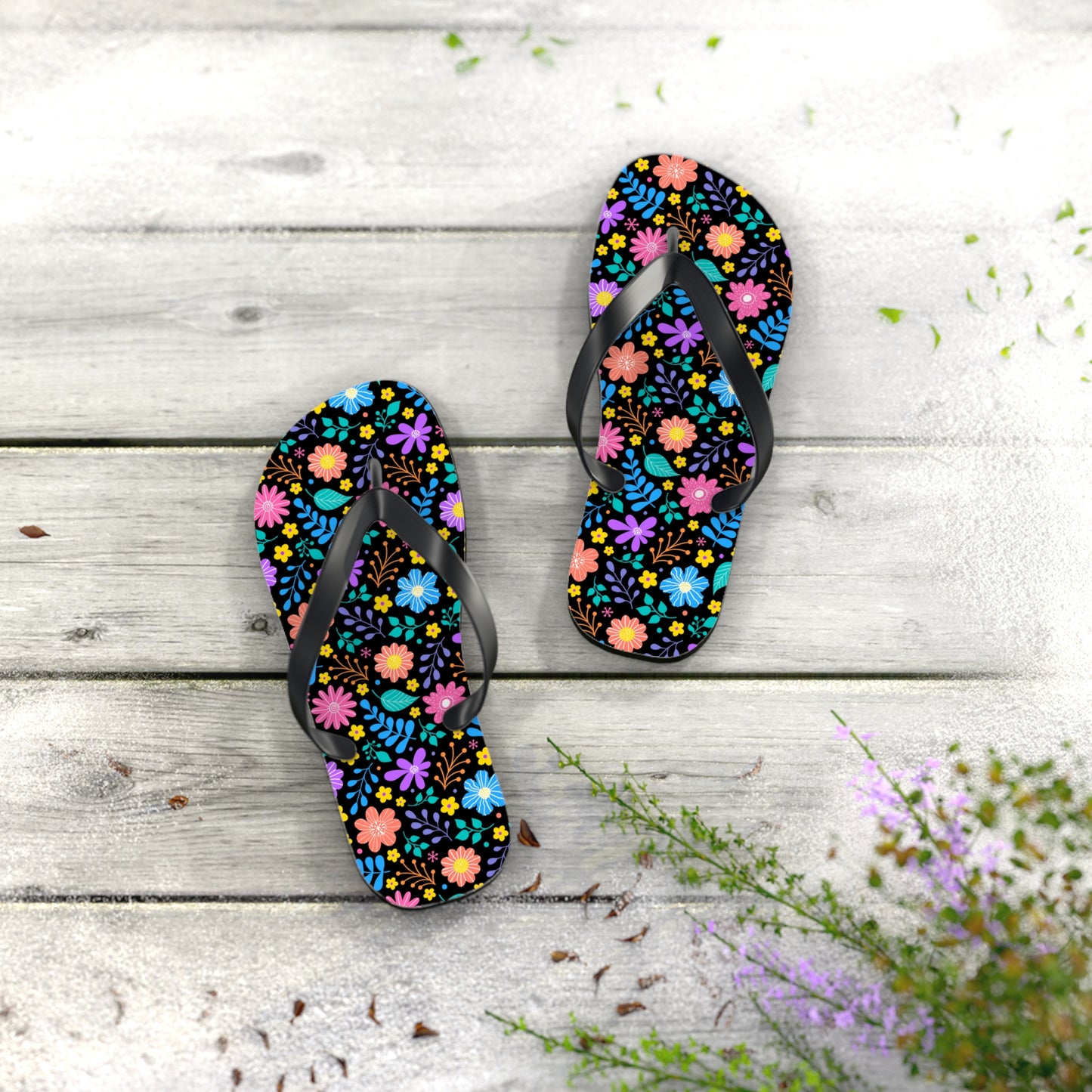 Floral Pattern Flip Flops — Bright Spring Garden Beach Sandals