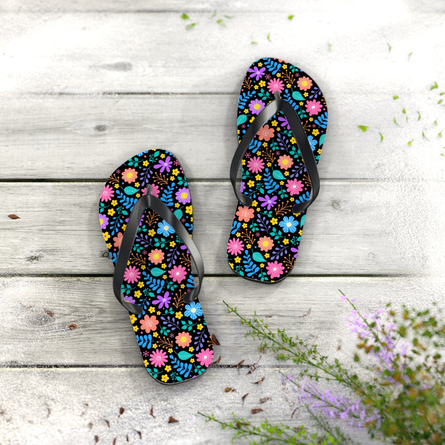 Floral Pattern Flip Flops — Bright Spring Garden Beach Sandals