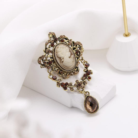 Vintage Elegant Victorian Lady Beauty Cameo with Crystal Brooch Pin (Br000017)