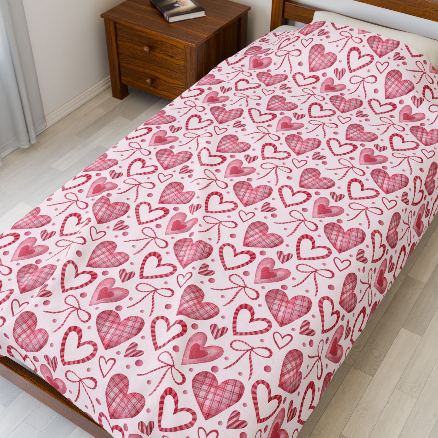 Pink Hearts & Ribbons Velveteen Plush Blanket — Pink Valentine Throw