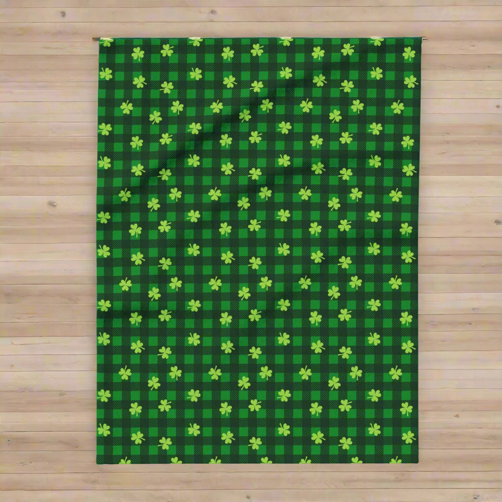 Shamrock Plaid Arctic Fleece Blanket
